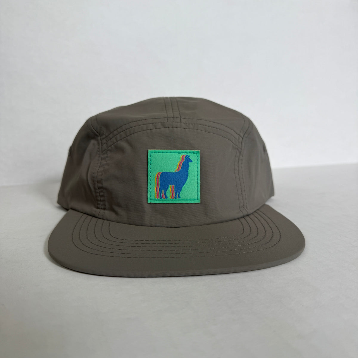 Display Hat Sale 5 Panel Nylon Llama Grey