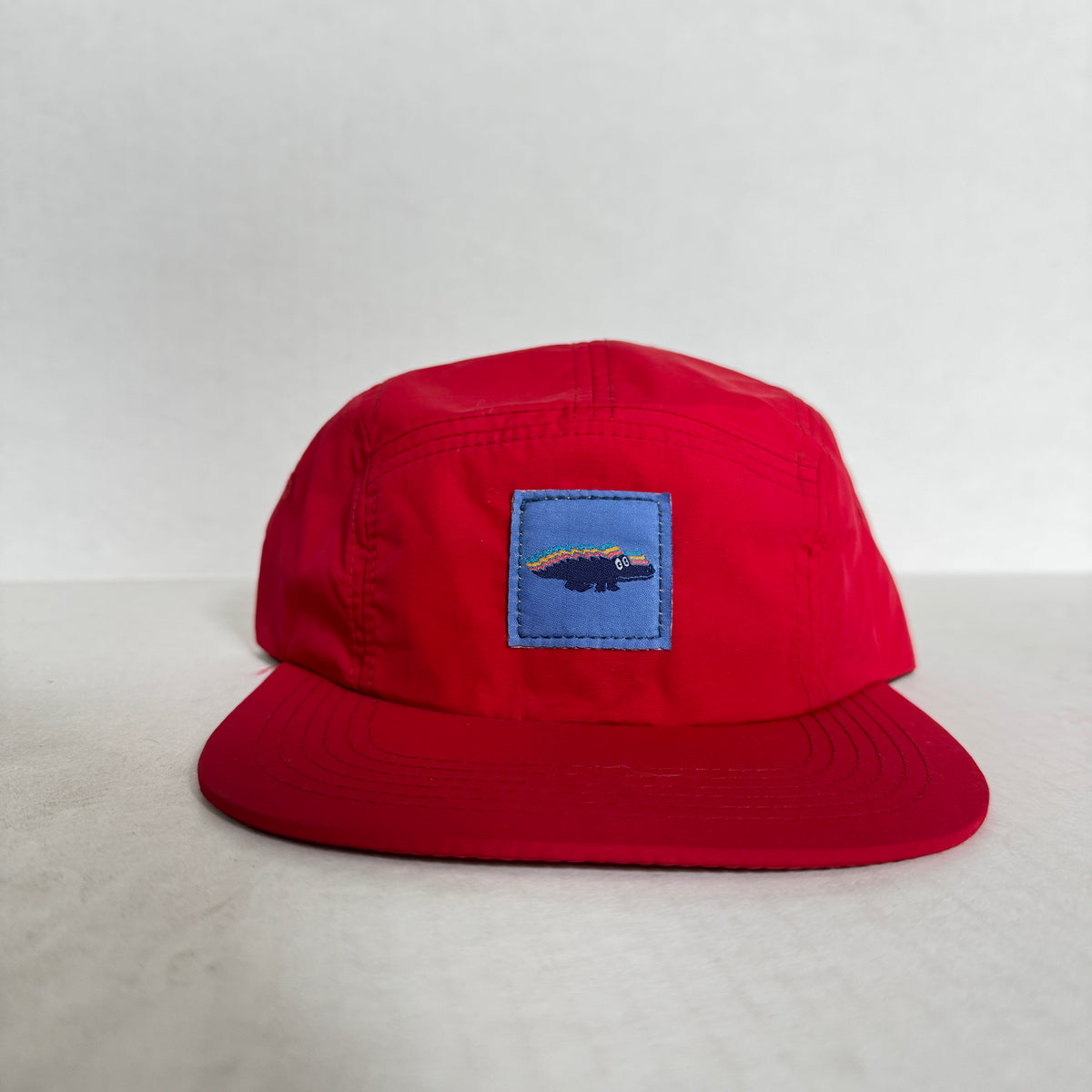 Display Hat Sale 5 Panel Nylon Gizzy Gator Red