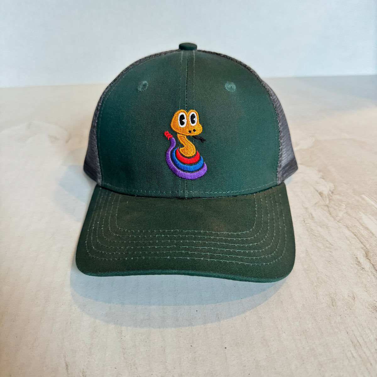 Display Hat Sale Trucker Rattlesnake Green