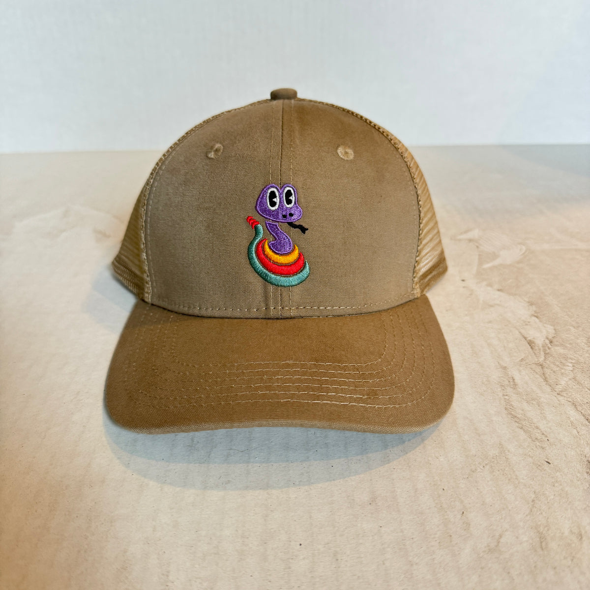 Display Hat Sale Trucker Rattlesnake Tan